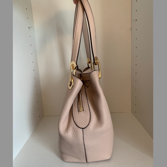 Michael Kors Pebble Leather Medium Raven Shoulder Bag *Soft Pink* - Picture 7 of 14